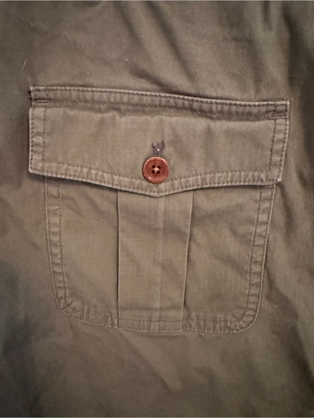 Brooks Brothers Men’s Large Olive Green Drawstring Pull On Shorts with pockets